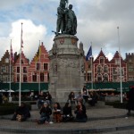 Statue in Market (Markt)